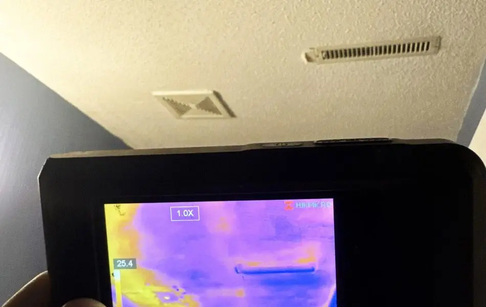 Infrared camera seeing moisture buildup in a bathroom